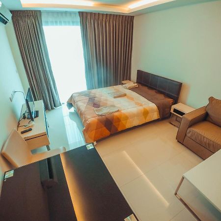 Club Royal Suites Pattaya Dış mekan fotoğraf