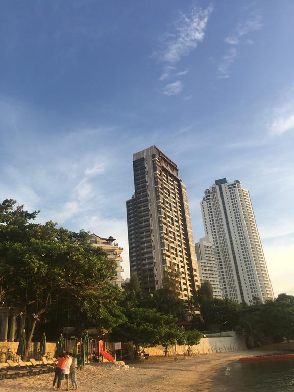 Club Royal Suites Pattaya Dış mekan fotoğraf