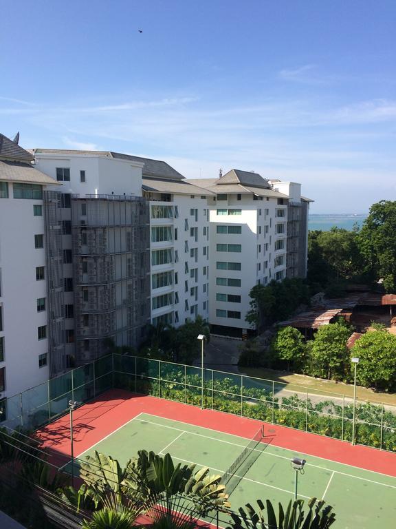 Club Royal Suites Pattaya Dış mekan fotoğraf
