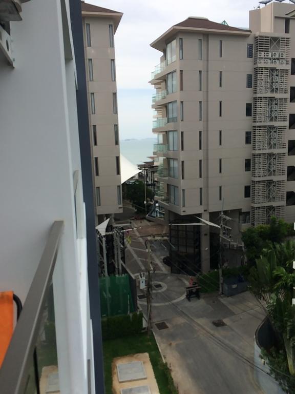 Club Royal Suites Pattaya Dış mekan fotoğraf
