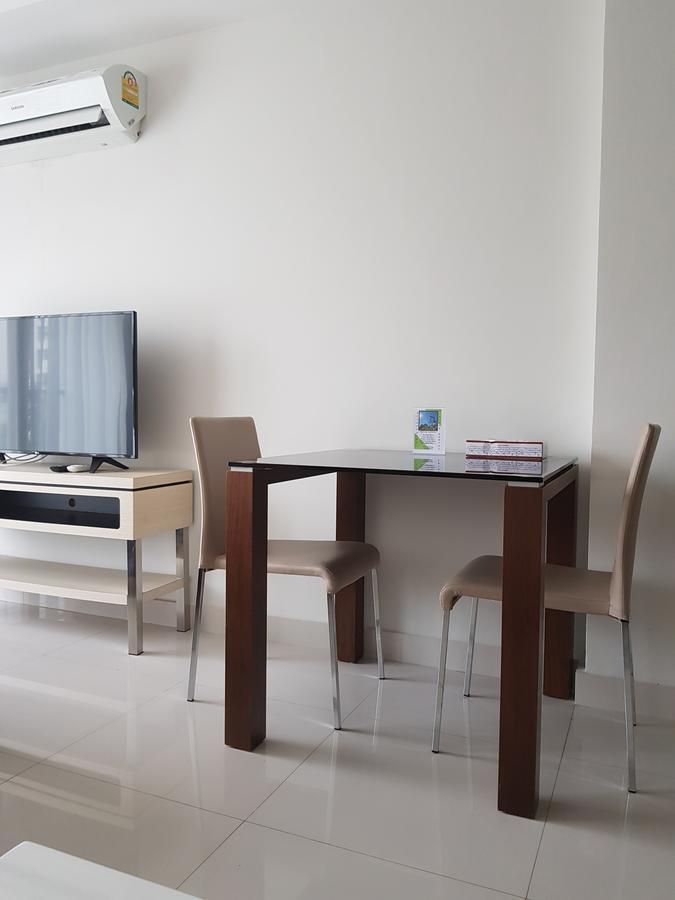 Club Royal Suites Pattaya Dış mekan fotoğraf